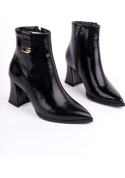 Luxera Sivri Burun Toka Detaylı Fermuarlı Kalın Topuklu Kadın Bot modelleri