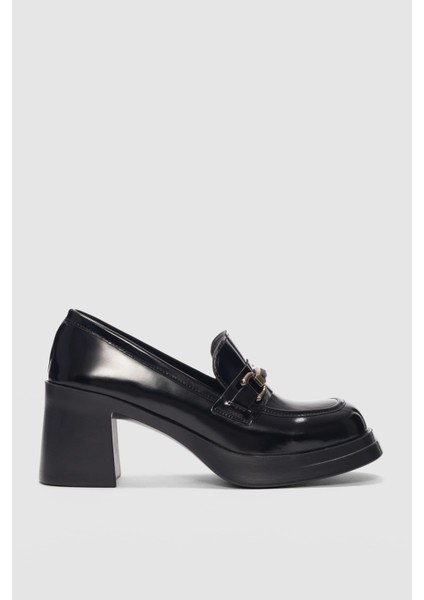 Orelis Gold Aksesuar Detaylı Kalın Topuklu Kadın Ayakkabı- Siyah Rugan