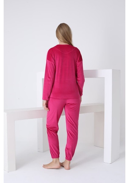 Kadife Pijama Modelleri modelleri