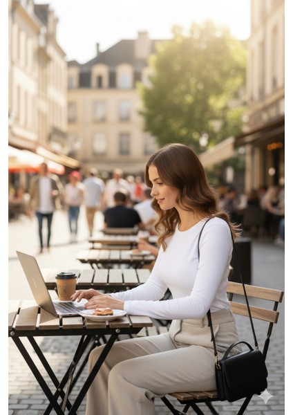 Kadın Düz Renk Yuvarlak Yaka Uzun Kollu Dar Kesim Bedene Oturan Likralı Pamuk Kumaş Badi indirimleri