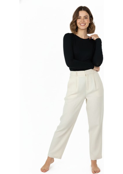 Kadın Düz Renk Yuvarlak Yaka Uzun Kollu Dar Kesim Bedene Oturan Likralı Pamuk Kumaş Badi modelleri