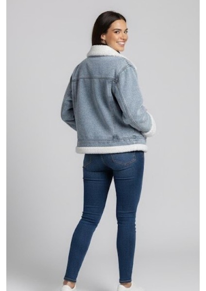 Kadın Açık Mavi Kürk Detaylı Jean Ceket M4800 Kar Yıkama fırsatları