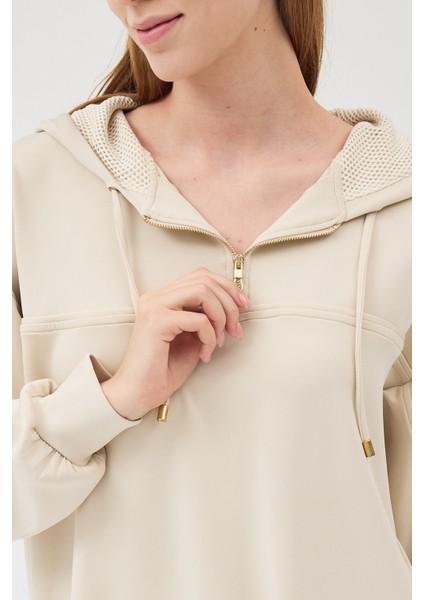 Kadın Oversize Bisiklet Yakalı Scuba Kapüşonlu Sweatshirt indirimleri