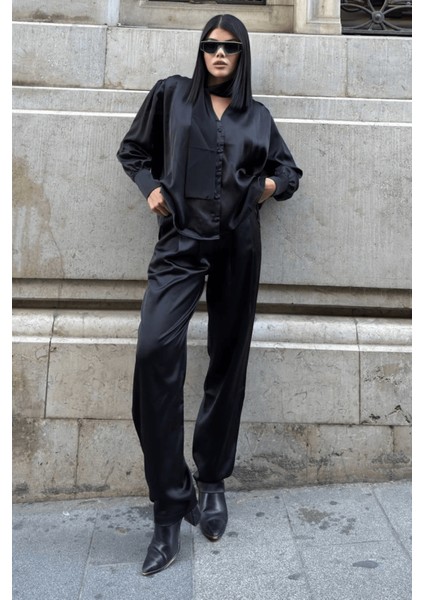 Kadın V Yaka Gomleklı Saten Takım modelleri