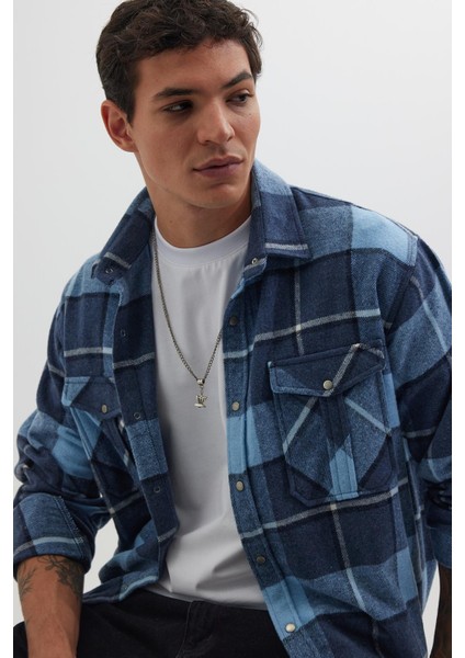 Erkek Relax Fit Rahat Kesim Oduncu Çift Cep Düğmeli Kareli Kışlık Gömlek
