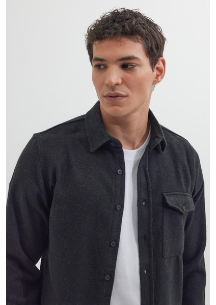 Erkek Slim Fit Tek Cep Kapaklı Düz Oduncu Spor Siyah Gömlek fiyatları