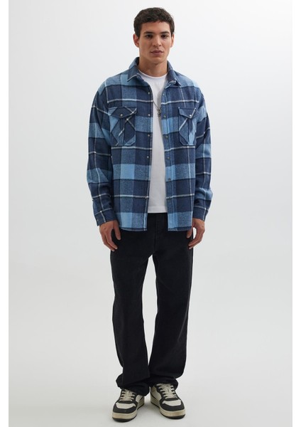 Erkek Relax Fit Rahat Kesim Oduncu Çift Cep Düğmeli Kareli Kışlık Gömlek fırsatları