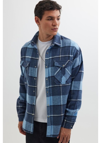 Erkek Relax Fit Rahat Kesim Oduncu Çift Cep Düğmeli Kareli Kışlık Gömlek indirimleri