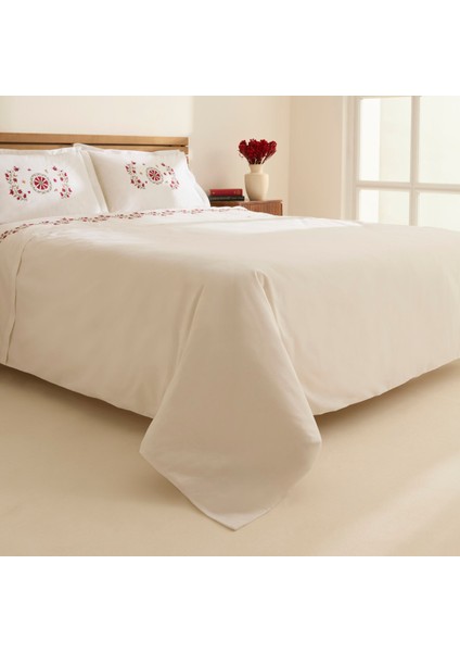 Layali Nakışlı Çift Kişilik Nevresim Takımı Beyaz fiyatları