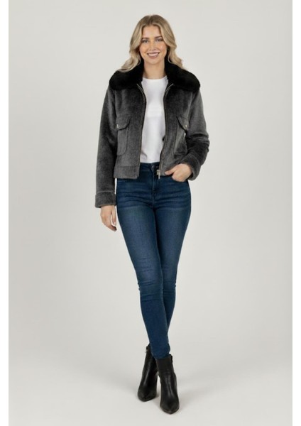 Kadın Kürk Yaka Detaylı Kısa Fox Mont M4870 Gri