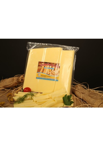 Yağlı Çeçil Peyniri