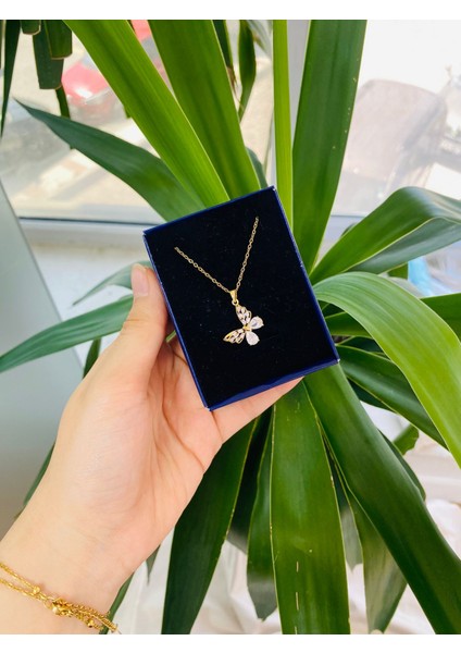 Kelebekli Modern Paslanmaz Çelik Kolye