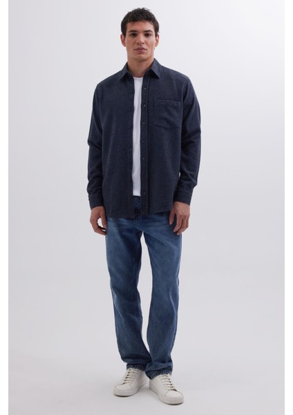 Erkek Regular Fit Klasik Kesim Düz Cepli Koyu Indigo Oduncu Gömlek fırsatları