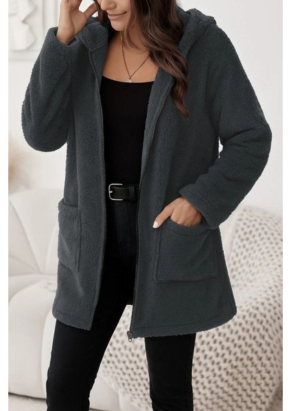 Kadın Uzun Kollu Kapşonlu Önden Fermuarlı Cepli Welsoft Ceket