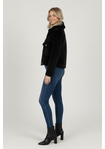 Kadın Kürk Yaka Detaylı Kısa Fox Mont M4870 Siyah fiyatları