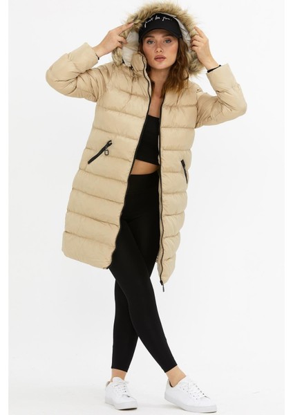 Uzun Kapşonlu Şişme Mont M001 Bej fırsatları