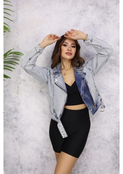 Kadın Açık Mavi Kemer Detaylı Jean Ceket M4484 Kar Yıkama modelleri