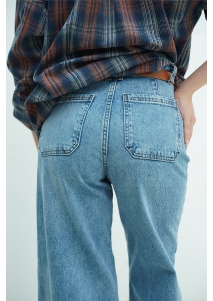 Ön Cepsiz Kemerli Pantolon