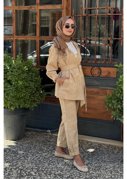 Pantolonlu Takım 26KZ10127 Bej fiyatları