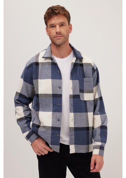 Erkek Relax Fit Rahat Kesim Spor Yaka Kareli Flotalı Cep Kışlık Gömlek