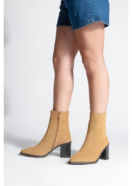 Kadın Sivri Burun Fermuarlı Kalın Ökçe Topuklu Bot Ranka Taba Süet