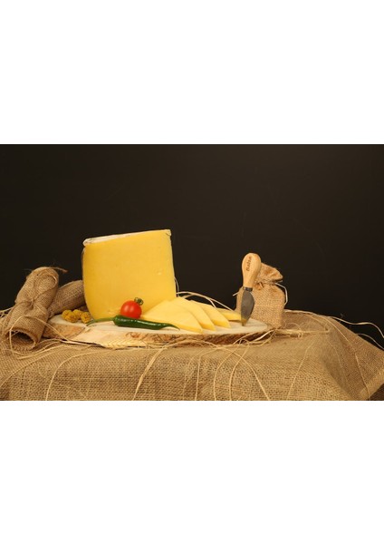 2 Yıllık Kars Eski Kaşar Peyniri indirimleri