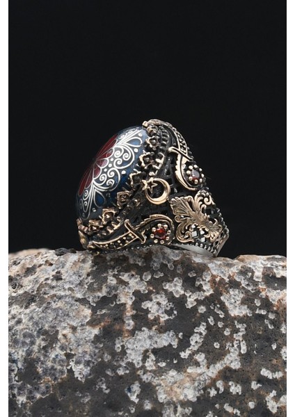 Özel Tasarım Selçuklu Zarafeti Işlemeli Mineli Vav Elif Işlemeli 925 Ayar Gümüş Erkek Yüzüğü 902342 fırsatları