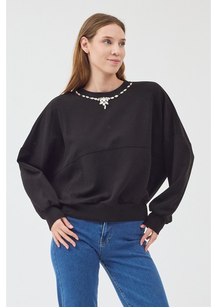 Kadın Oversize Yuvarlak Yakalı Scuba Sweatshirt modelleri
