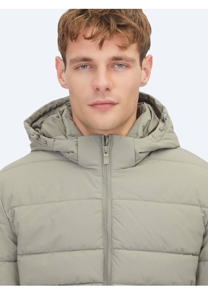 Haki Regular Fit Kapüşonlu Casual Dokuma Mont modelleri