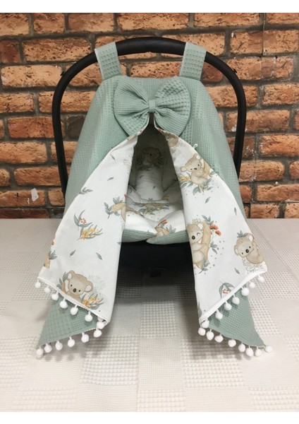 Yeşil Koala Desenli Pusetörtüsü