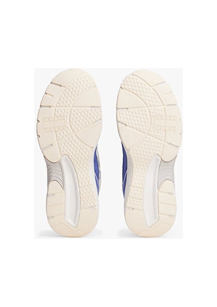 Kadın Beyaz Sneaker indirimleri