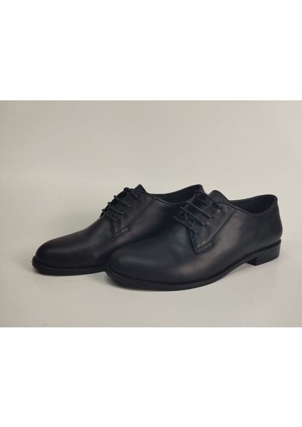 Kadın Hakiki Deri Siyah Bağcıklı Ayakkabı fiyatları