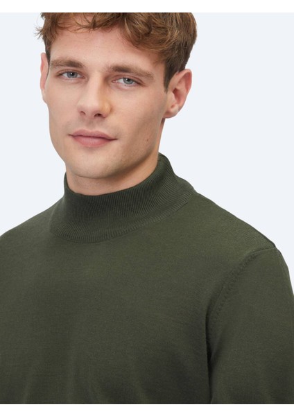 Haki Yarım Balıkçı Yaka Jakarlı Yün Karışımlı Triko Kazak fırsatları