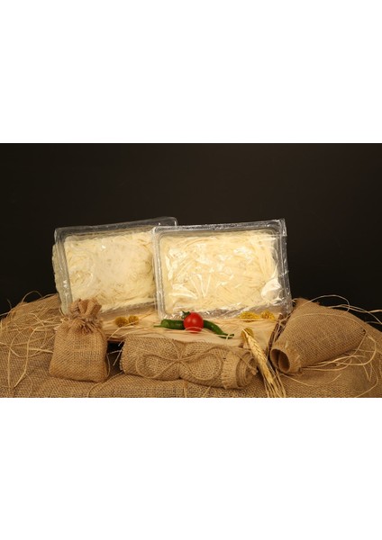 Kars Beyaz Bidon Çeçil