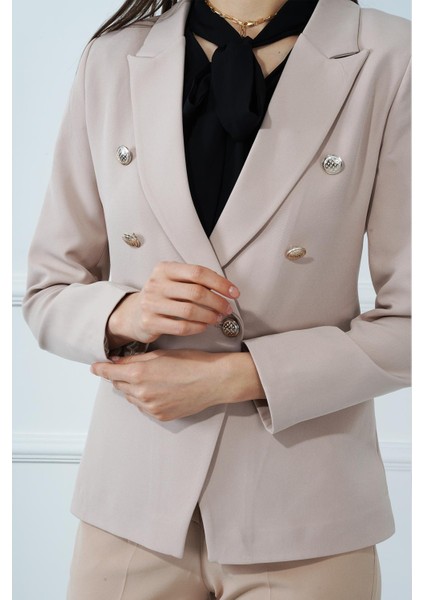 Düğmeli Diana Blazer Ceket M4488 Bej fiyatları