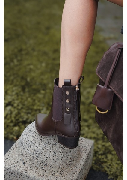 Kadın Sivri Burun Lastikli Kovboy Arkadan Fermuarlı Topuklu Western Bot Esoma Kahve fiyatları