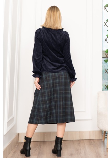 Kadife Gömlek Fırfır Yaka Detaylı ve Ekose Düğme Detaylı Etek 1280 fırsatları