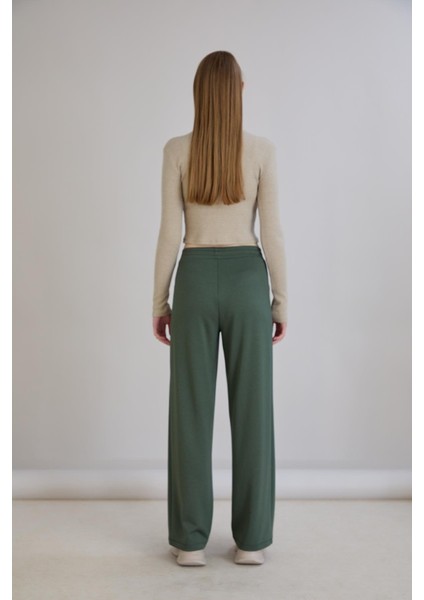 Cepleri Deri Garnili Eşofmanaltı