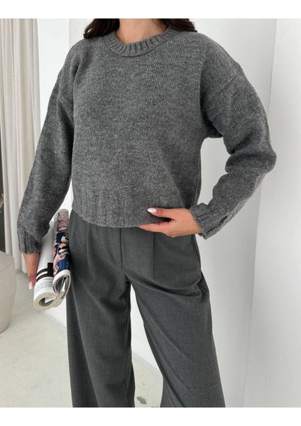 Is Berceste Kadın Yumuşak Örgü Kalın Triko Kazak