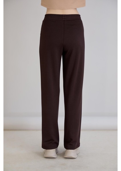 Cepleri Deri Garnili Eşofmanaltı