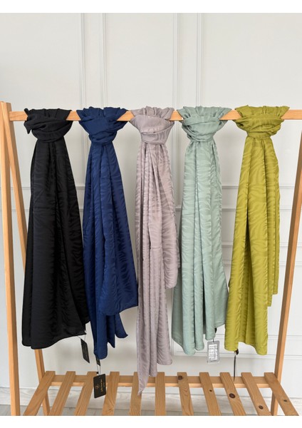 Jakarlı Şal Yeşil indirimleri