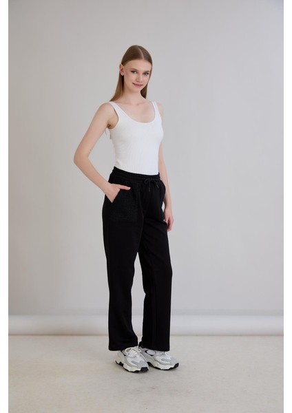 Kadın Beli Lastikli Regular Kalıp Triko Garnilli Üç Iplik Siyah Eşofman Altı fiyatları