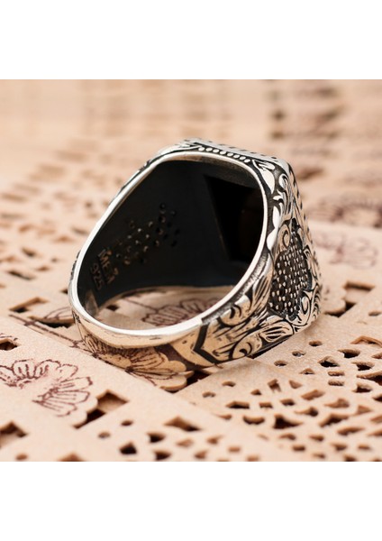 Mikro Taş Süslemeli Oniks Taşlı 925 Ayar Gümüş Yüzük fırsatları