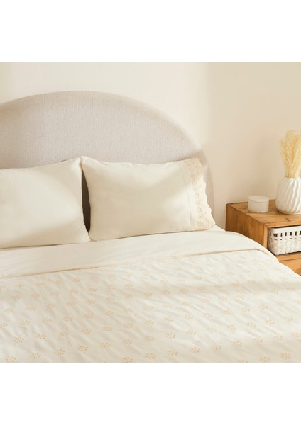 Lacera Brodeli Çift Kişilik Nevresim Takımı Ekru indirimleri