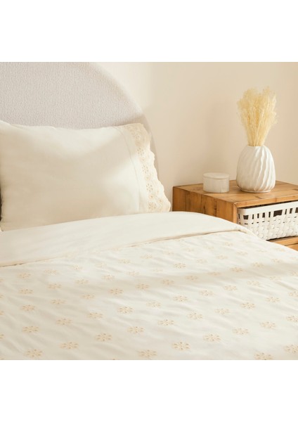 Lacera Brodeli Çift Kişilik Nevresim Takımı Ekru