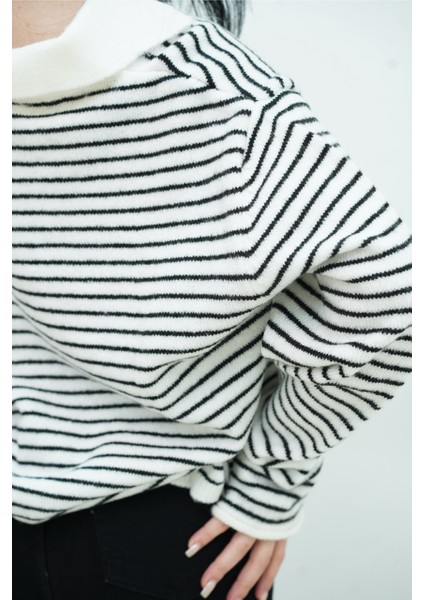 Çizgili Polo Yaka Kazak fırsatları