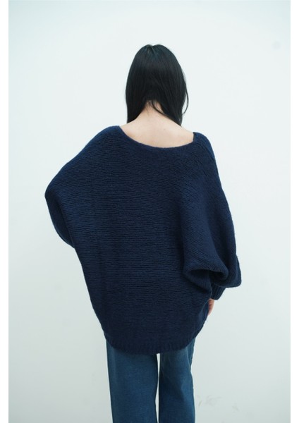 Kolları Katlamalı Triko Kazak fiyatları