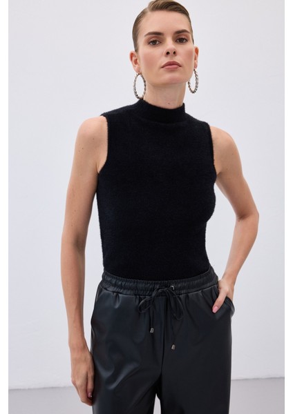 Sıfır Kol Sakallı Triko Bluz - Siyah fiyatları