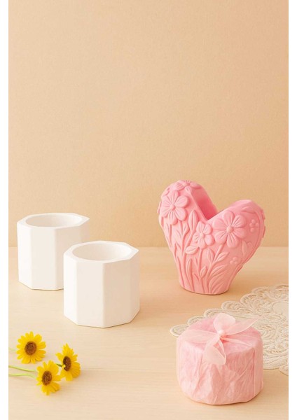 3'lü El Yapımı Kalp Tasarımlı Sukulent Saksı - Handmade Taş Tozu Obje Mumluk Dekoratif Biblo 8cm