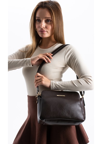 3 Bölmeli Ayarlanabilir Askılı Çapraz Çanta modelleri